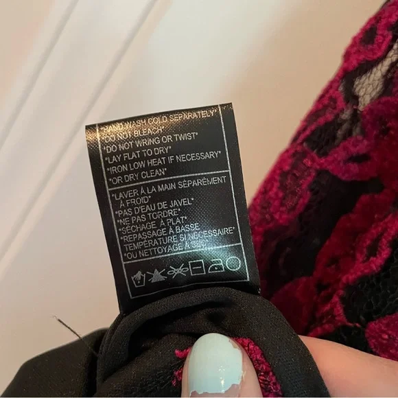 HP ❤️ Cupcakes and Cashmere Lace Dress - Picture 8 of 9